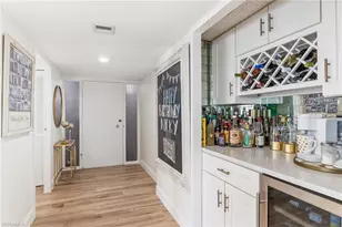 2350 W First St, Fort Myers, FL 33901 - Photo 3