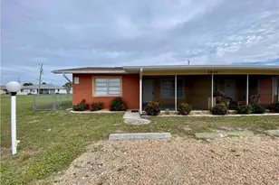 4819 Marine Dr, Cape Coral, FL 33904 - Photo 3