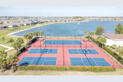 451 Spring Hill Lake Loop, Cape Coral, FL 33993 - Photo 23