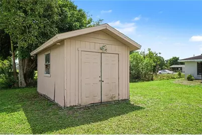 2208/2210 Iris Way, Fort Myers, FL 33905 - Photo 41