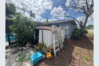 1912 Howe Ct, North Fort Myers, FL 33903 - Photo 7