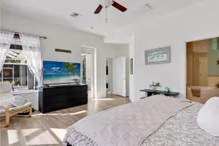 2301 SW 21st Ave, Cape Coral, FL 33991 - Photo 19