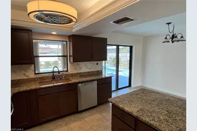 321 Trafalgar Pkwy, Cape Coral, FL 33991 - Photo 15