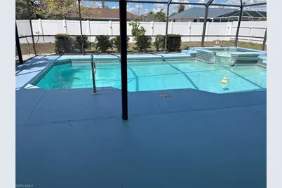 321 Trafalgar Pkwy, Cape Coral, FL 33991 - Photo 7