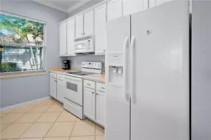 8722 Brittania Dr, Fort Myers, FL 33912 - Photo 9