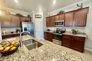 11600 Golden Oak Terrace, Fort Myers, FL 33913 - Photo 9