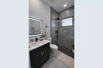 3113 NE Juanita Pl, Cape Coral, FL 33909 - Photo 5