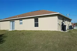 932 Dobbins St E, Lehigh Acres, FL 33974 - Photo 5