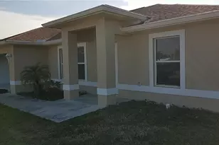 932 Dobbins St E, Lehigh Acres, FL 33974 - Photo 3