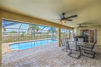 923 SW 28th Ter, Cape Coral, FL 33914 - Photo 7