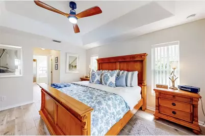 923 SW 28th Ter, Cape Coral, FL 33914 - Photo 21