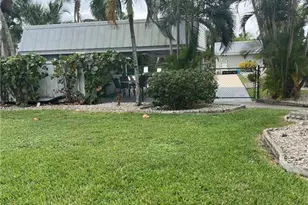 3916 Orange Grove Blvd, North Fort Myers, FL 33903 - Photo 17