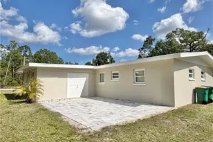13097 Mizell Ave, Punta Gorda, FL 33955 - Photo 11