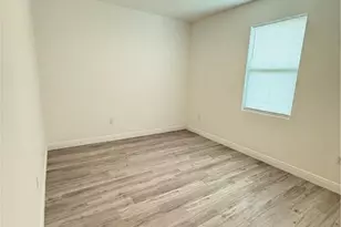 611 Greenbriar Blvd, Lehigh Acres, FL 33972 - Photo 9