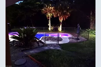 740 19th St SW, Naples, FL 34117 - Photo 5