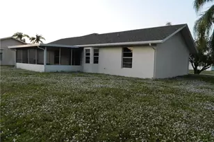 19378 Coraltree Ct, Lehigh Acres, FL 33936 - Photo 21