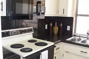 1119 SE 13th Ave, Cape Coral, FL 33990 - Photo 11