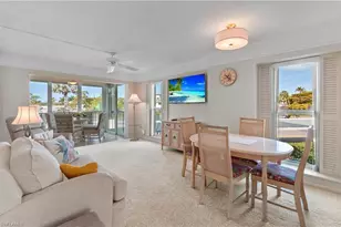 53 High Point Cir W, Naples, FL 34103 - Photo 7