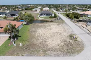 2581 SW 28th Terrace, Cape Coral, FL 33914 - Photo 1