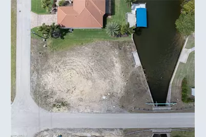 2581 SW 28th Ter, Cape Coral, FL 33914 - Photo 9