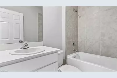 424 Tropicana Pkwy E, Cape Coral, FL 33909 - Photo 11