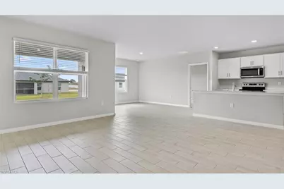 424 Tropicana Pkwy E, Cape Coral, FL 33909 - Photo 21