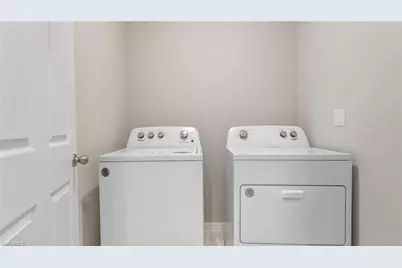 424 Tropicana Pkwy E, Cape Coral, FL 33909 - Photo 15