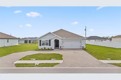 424 Tropicana Pkwy E, Cape Coral, FL 33909 - Photo 1