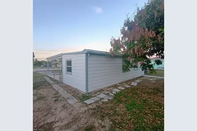 810 Palm Blvd, Lehigh Acres, FL 33936 - Photo 3