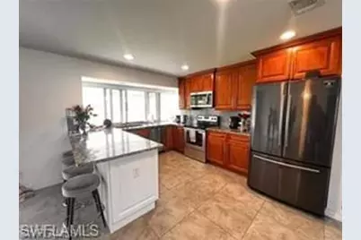 607 SE 34th Ter, Cape Coral, FL 33904 - Photo 3