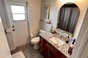 607 SE 34th Terrace, Cape Coral, FL 33904 - Photo 13