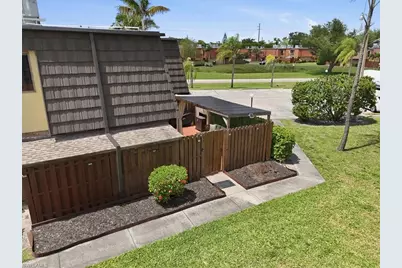 5590 Woodrose Ct #1, Fort Myers, FL 33907 - Photo 29