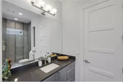 2826 SW 44th Ter, Cape Coral, FL 33914 - Photo 21