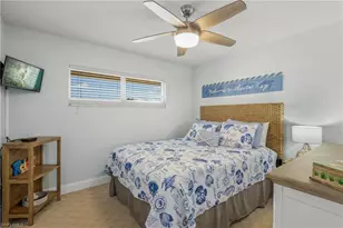 915 Beach Rd, Sarasota, FL 34242 - Photo 23