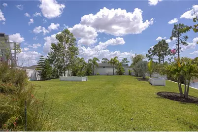 2924 NW 22nd Ave, Cape Coral, FL 33993 - Photo 5