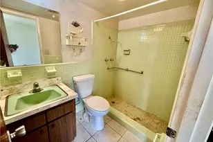 2212 Gardenia Way, Lehigh Acres, FL 33936 - Photo 17