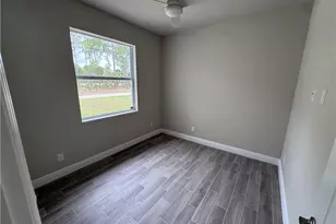 915 Marconi Loop, Labelle, FL 33935 - Photo 5