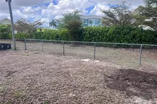 1416 SE 1st Pl, Cape Coral, FL 33990 - Photo 9