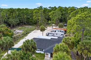 1641 8th St NE, Naples, FL 34120 - Photo 29