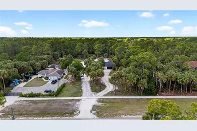 1641 8th St NE, Naples, FL 34120 - Photo 27