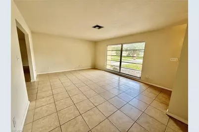 304 Cleveland Ave, Lehigh Acres, FL 33936 - Photo 5