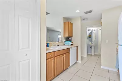 12010 Rock Brook Run #1702, Fort Myers, FL 33913 - Photo 7