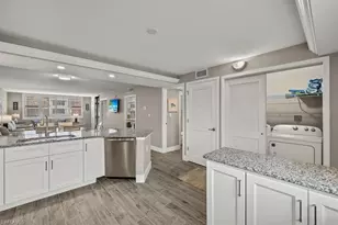 979 E Gulf Dr, Sanibel, FL 33957 - Photo 9