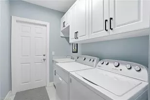 1309 SW 19th Ln, Cape Coral, FL 33991 - Photo 27