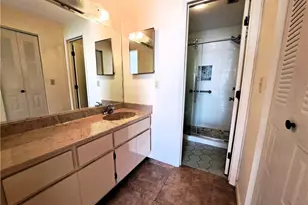 10525 Putnam Ct, Lehigh Acres, FL 33936 - Photo 15