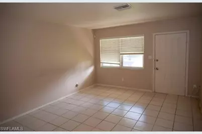 820 Tarpon St, Fort Myers, FL 33916 - Photo 3