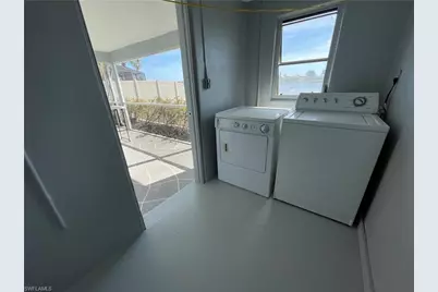 1156 SW 43rd St, Cape Coral, FL 33914 - Photo 11