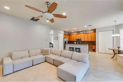 10519 Winged Elm Ln, Fort Myers, FL 33913 - Photo 13