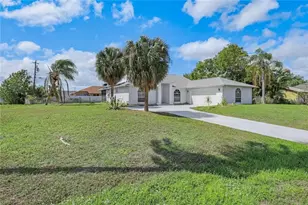 1208 SW 34th St, Cape Coral, FL 33914 - Photo 3