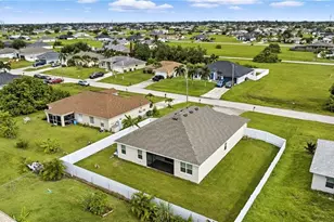 2465 NW 9th St, Cape Coral, FL 33993 - Photo 41